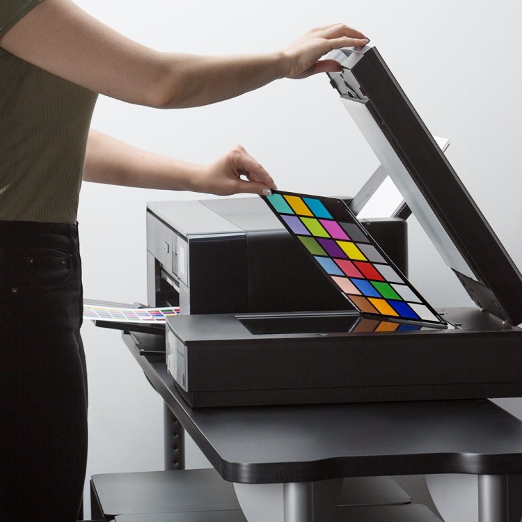 X-Rite-i1Studio-c.jpg