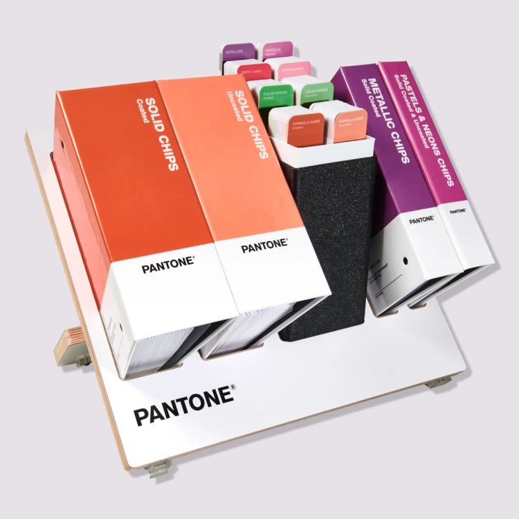Wzornik kolorów PANTONE Reference Library GPC305B