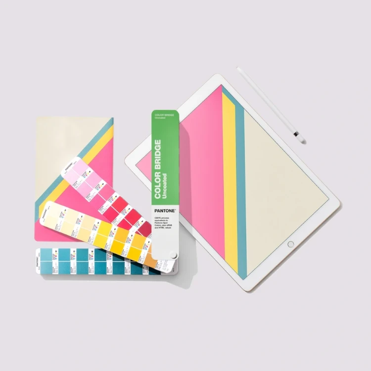 Wzornik kolorów PANTONE Color Bridge Guide Uncoated - niepowlekane GG6104B