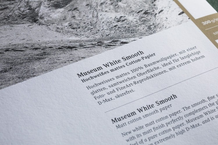 mediaJET Museum White Smooth