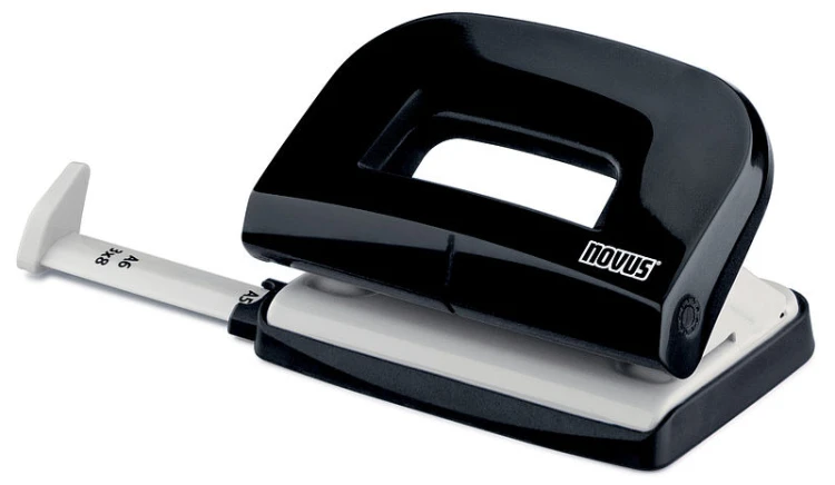 DZIURKACZ NOVUS E210 CZARNY