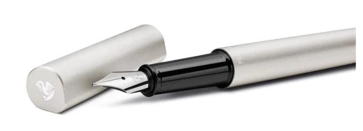 Pióro wieczne met  Ineo białe etui met PELIKAN 823647 – zdjęcie 2