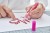 Klej brokatowy 6 kol. x 10 ml shiny blister UHU – zdjęcie 2