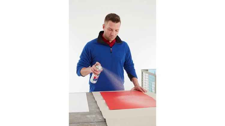 Klej w sprayu tesa 300 ml – zdjęcie 2