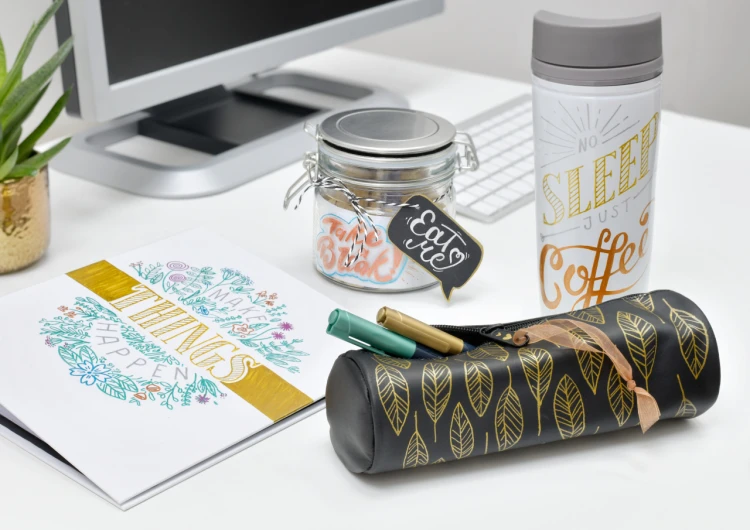 Pisak metaliczny metallics kolor jagodowy (berry nice) Faber-Castell – zdjęcie 6