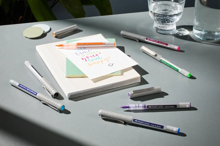 CIENKOPIS KULKOWY FREE INK 0,7mm BŁĘKITNY FABER-CASTELL – zdjęcie 5