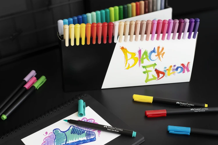 Pisaki pędzelkowe black edition 50 kol. Faber-Castell – zdjęcie 4