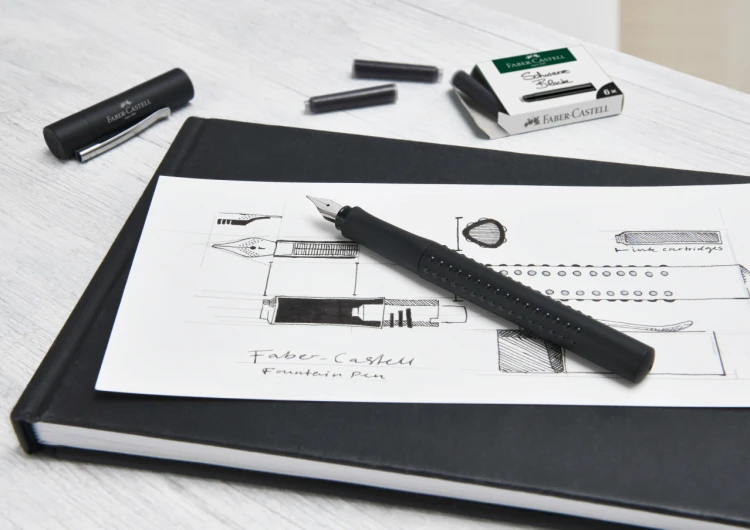 Pióro wieczne grip 2011 f czarne Faber-Castell – zdjęcie 6