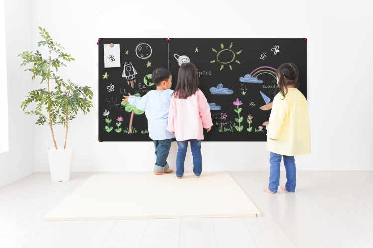 Tablica filcowa MemoBe idea EDGE, powierzchnia popielata, rama aluminiowa, 120x90 cm – zdjęcie 6