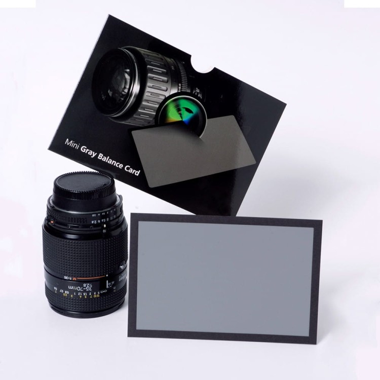 X-Rite-Mini-ColorChecker-Grey-Balance-Card-a.jpg